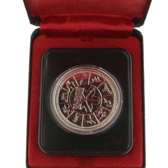 RCM - Canada 1978 Edmonton Commonwealth Games Silver Dollar Coin - Picture 3 of 4